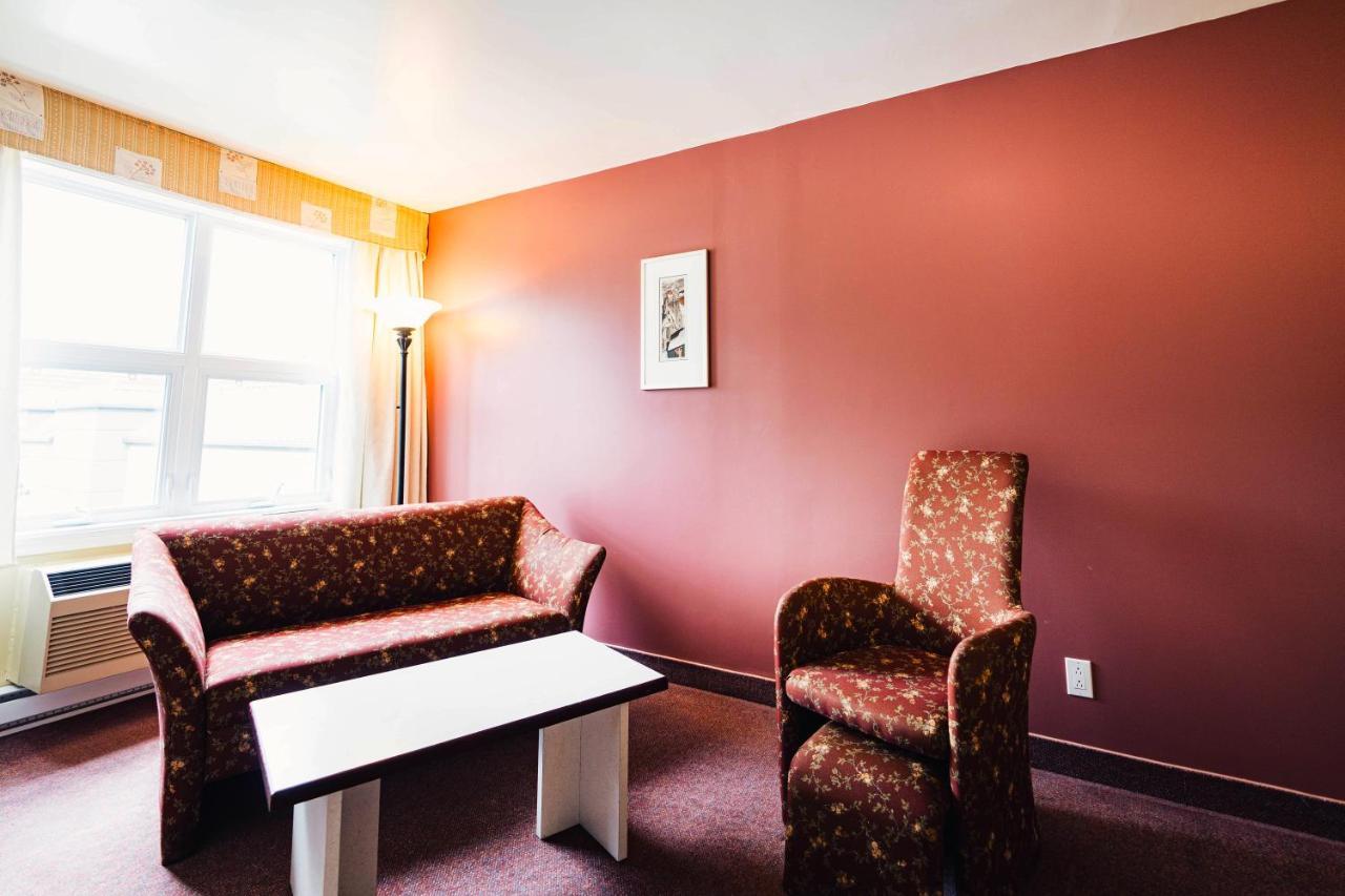 Auberge Harris Saint-Jean-sur-Richelieu Zewnętrze zdjęcie