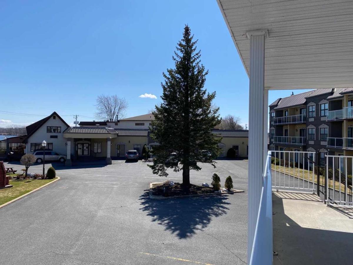 Auberge Harris Saint-Jean-sur-Richelieu Zewnętrze zdjęcie
